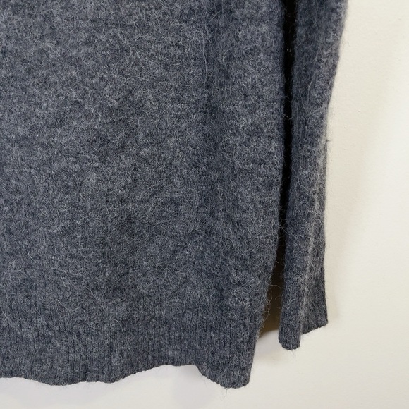 Aritzia Wilfred Free Faretta Sweater Off the Shoulder Merino Wool - Picture 7 of 16